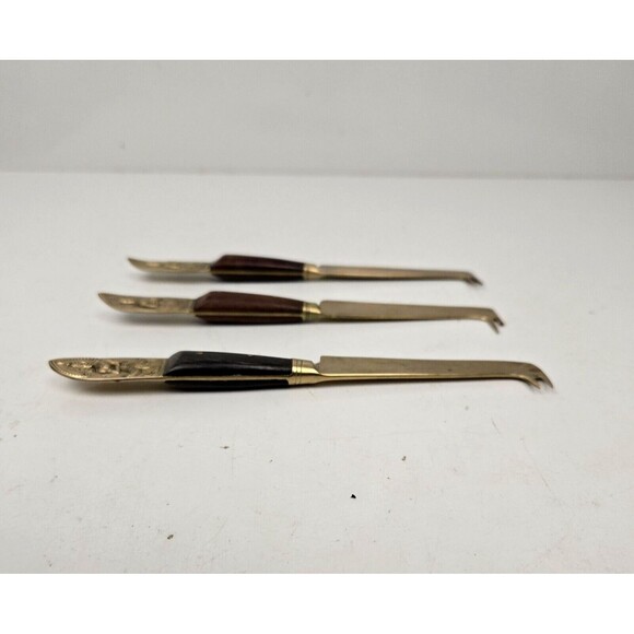 3 Vintage Pronged Cheese Knives Buddha Bronze Brass Rosewood Siam Thailand 6” - Picture 4 of 7